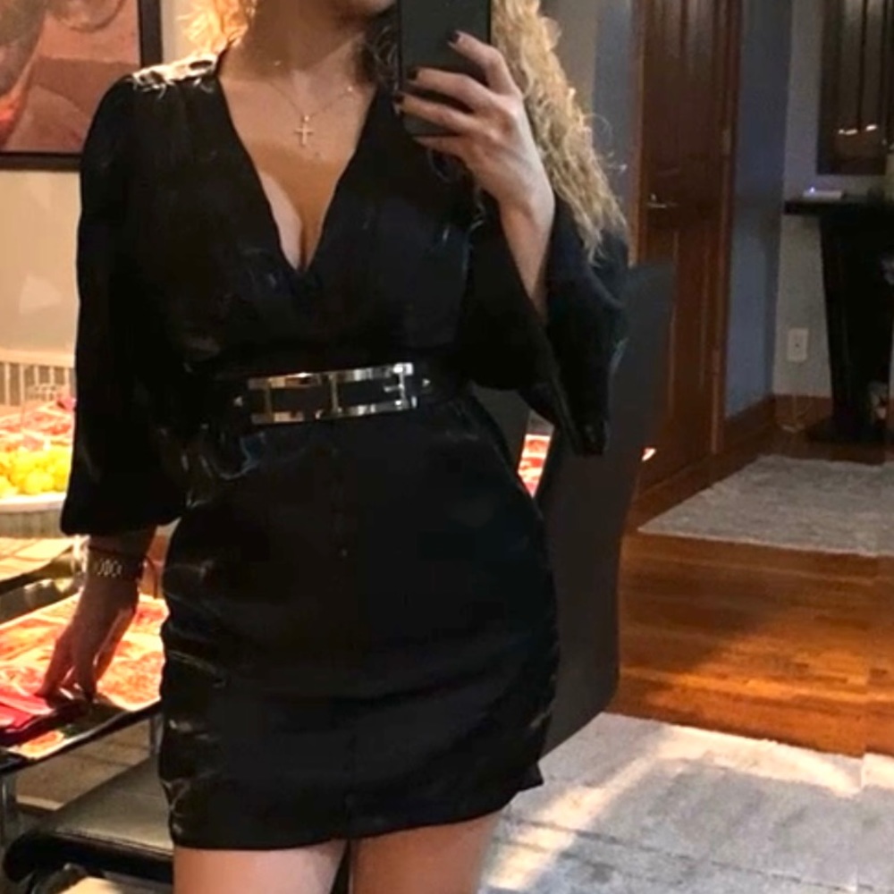Tea & Cup . Black dress . Size L